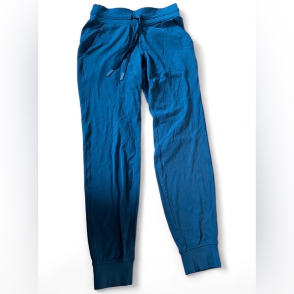 lululemon athletica Pants - Lululemon Blue Soft Joggers Size 2